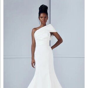 Amsale Harbor wedding dress size 8